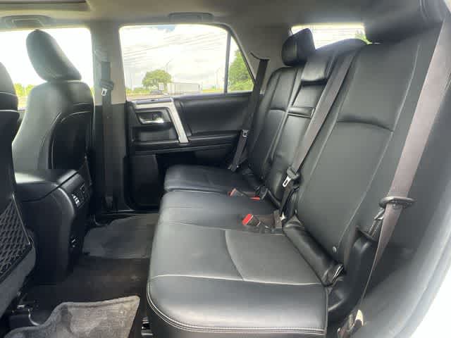 Thumbnail: 2015 Toyota 4Runner - 14