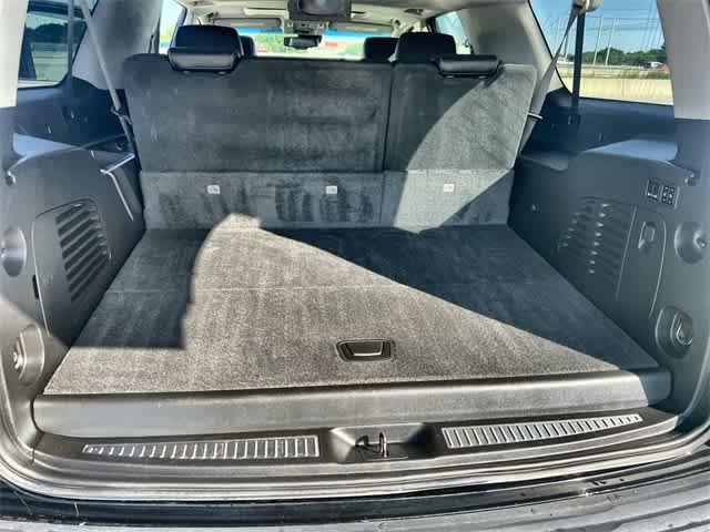 2018 Chevrolet Suburban Premier 29