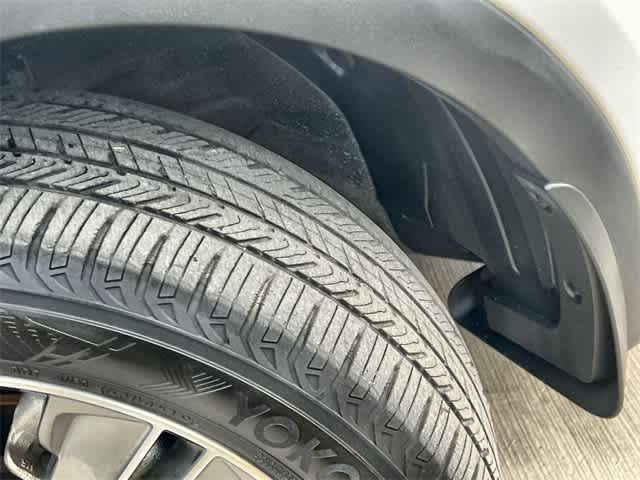 Thumbnail: 2016 Hyundai Santa Fe - 23