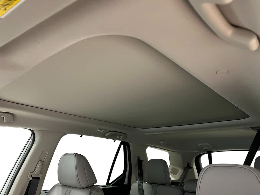 Thumbnail: 2025 Honda Pilot - 17