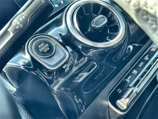Thumbnail: 2020 Mercedes-Benz A-Class - 28