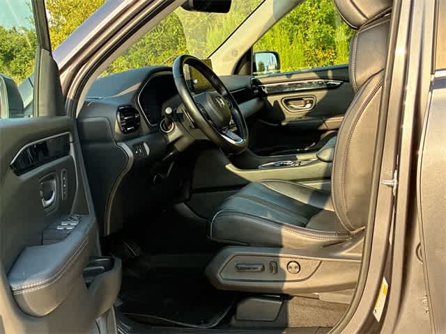 2025 Honda Pilot EX-L photo 3