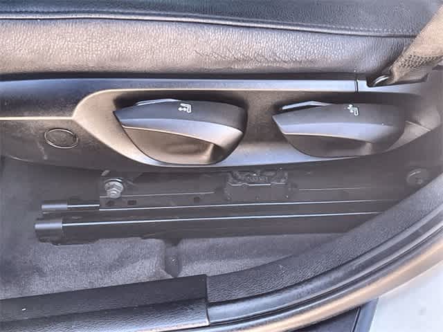 Thumbnail: 2015 BMW X1 - 30