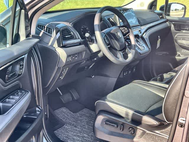 Thumbnail: 2026 Honda Odyssey - 2