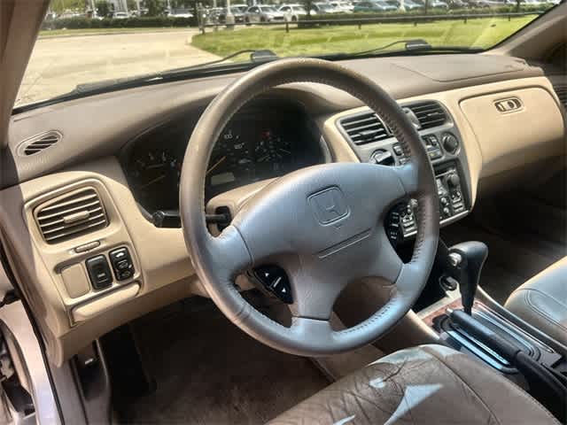 Thumbnail: 1999 Honda Accord - 15