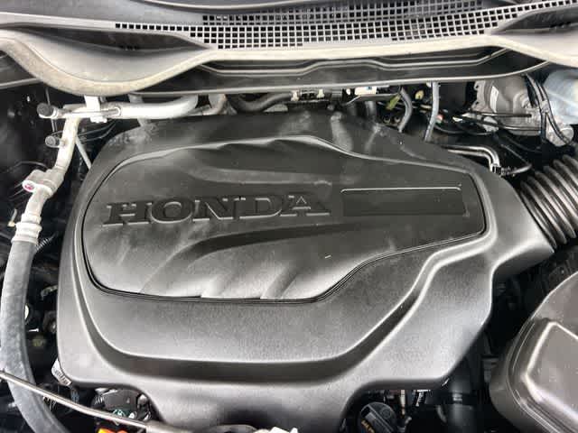 Thumbnail: 2023 Honda Odyssey - 10