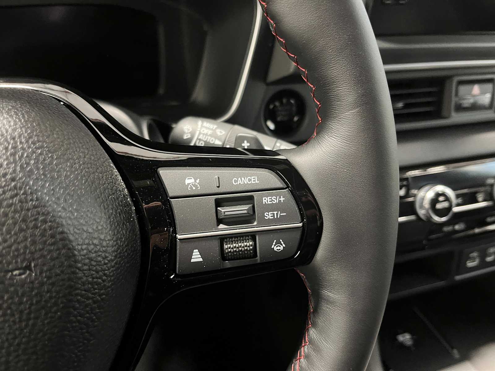 Thumbnail: 2025 Honda Pilot - 17