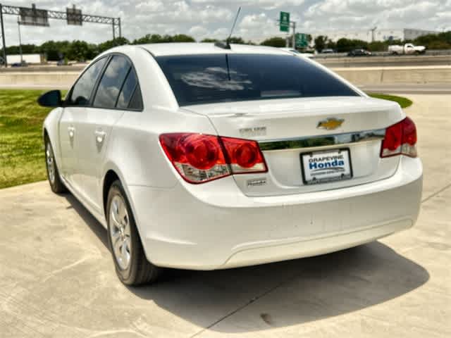Thumbnail: 2015 Chevrolet Cruze - 5
