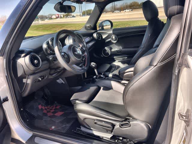 Thumbnail: 2015 MINI Cooper Hardtop - 3