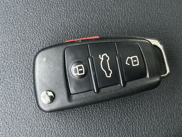 Thumbnail: 2020 Audi Q3 - 21