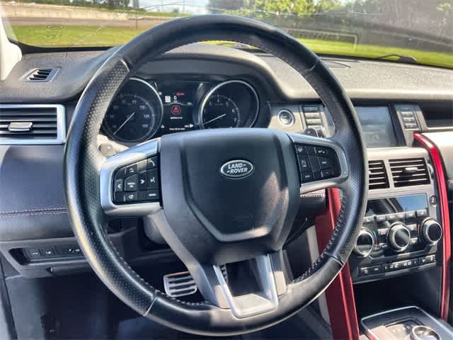 Thumbnail: 2018 Land Rover Discovery Sport - 17