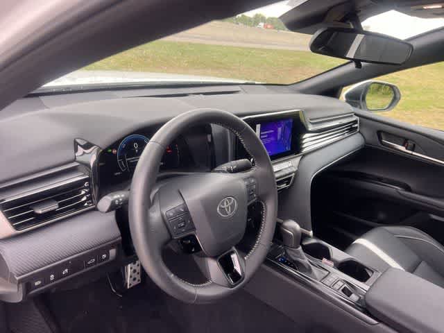 Thumbnail: 2025 Toyota Camry - 15