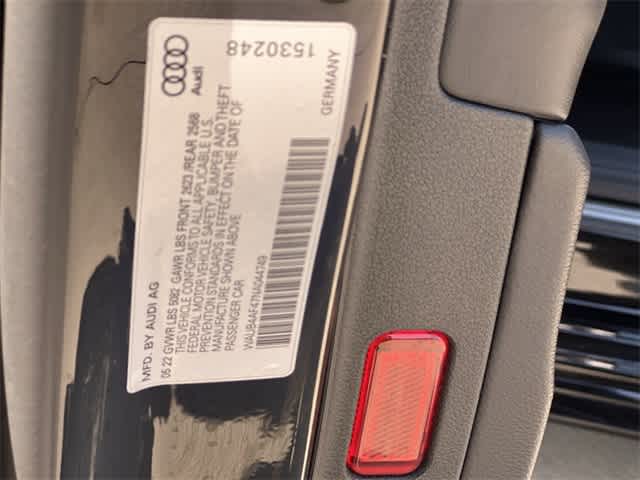 Thumbnail: 2022 Audi S4 - 22