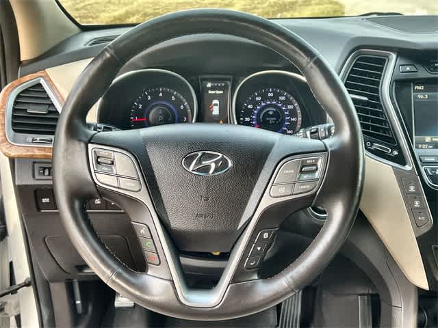 Thumbnail: 2016 Hyundai Santa Fe - 17