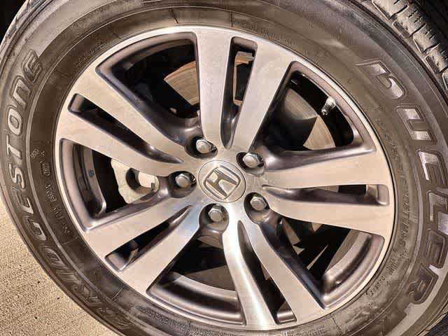 Thumbnail: 2018 Honda Pilot - 9