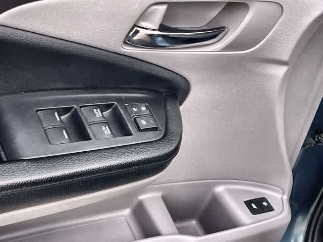 Thumbnail: 2018 Honda Pilot - 30