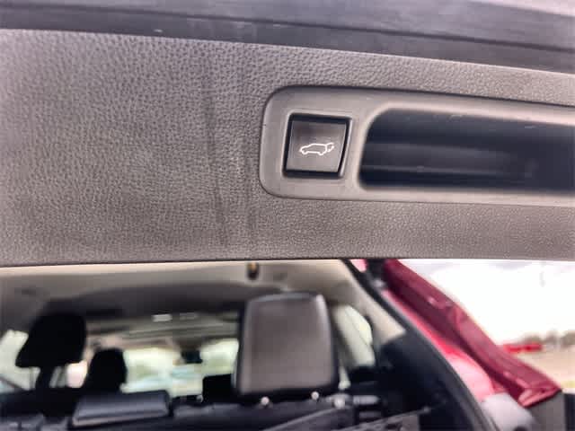 Thumbnail: 2021 Toyota Highlander - 34