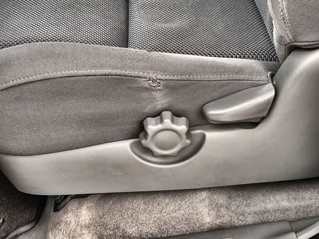 Thumbnail: 2010 Toyota Tacoma - 30