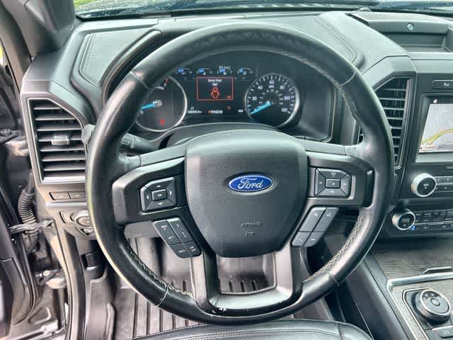 Thumbnail: 2019 Ford Expedition - 17