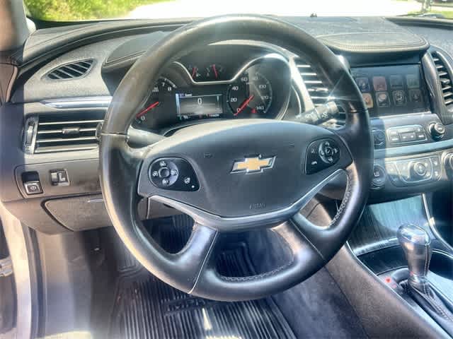 2019 Chevrolet Impala LT 17