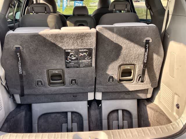 Thumbnail: 2020 Kia Sedona - 20