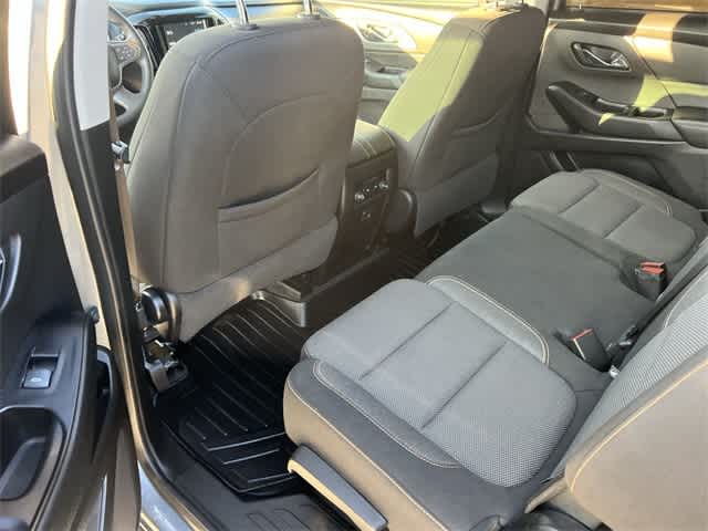 Thumbnail: 2019 Chevrolet Traverse - 32