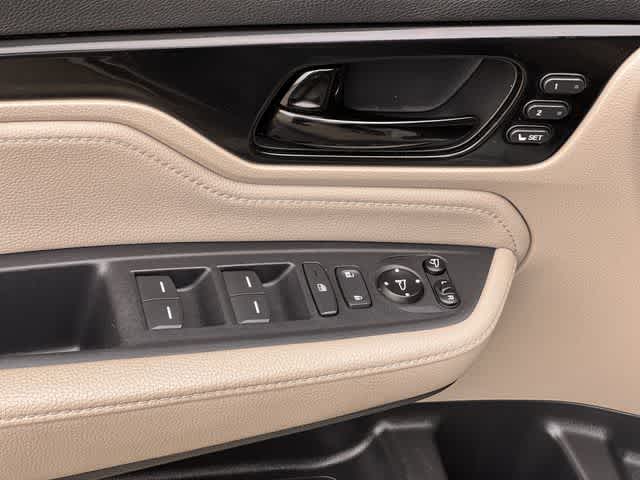 Thumbnail: 2019 Honda Odyssey - 30