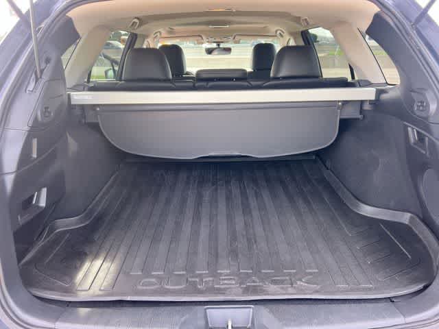 Thumbnail: 2017 Subaru Outback - 20