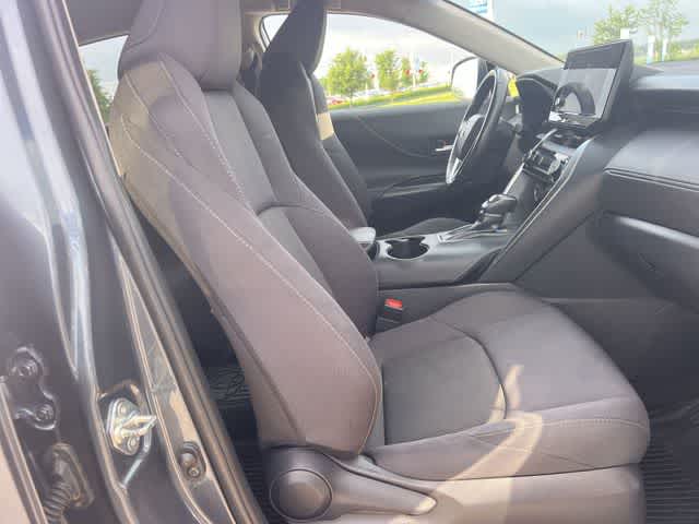 Thumbnail: 2024 Toyota Venza - 12