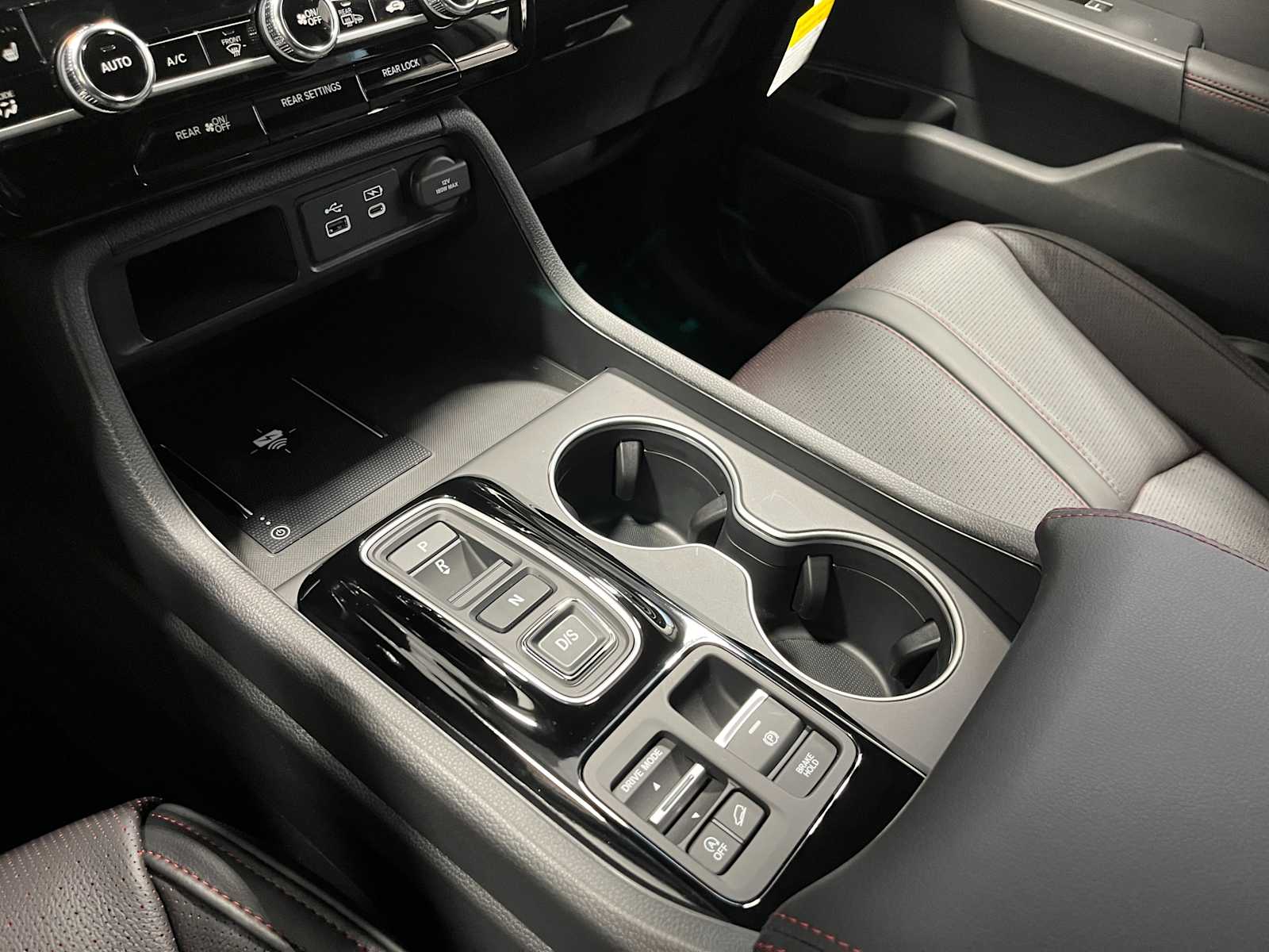 Thumbnail: 2025 Honda Pilot - 19