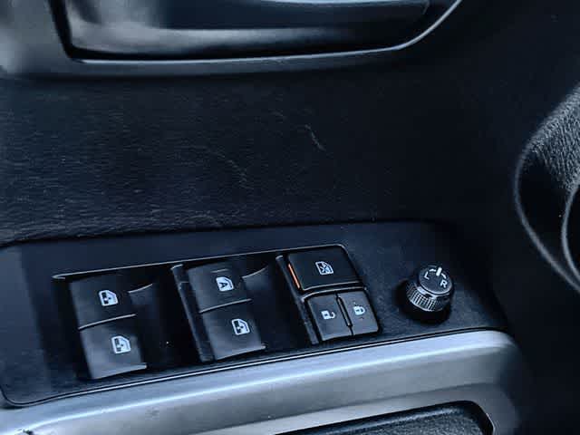 Thumbnail: 2023 Toyota Tacoma - 29