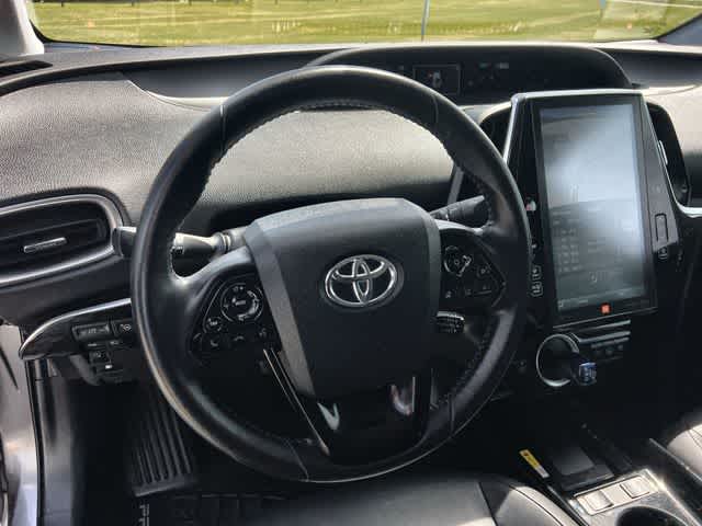 Thumbnail: 2020 Toyota Prius Prime - 17