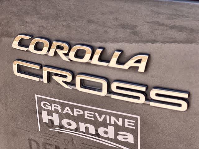Thumbnail: 2022 Toyota Corolla Cross - 8