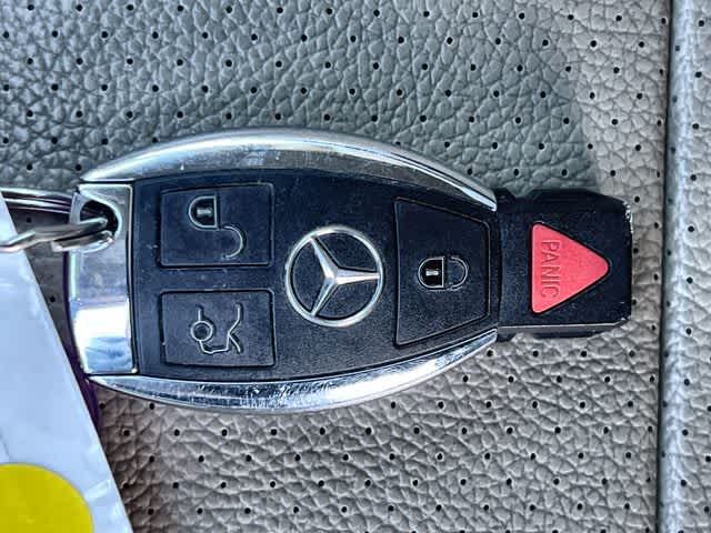 Thumbnail: 2013 Mercedes-Benz M-Class - 21