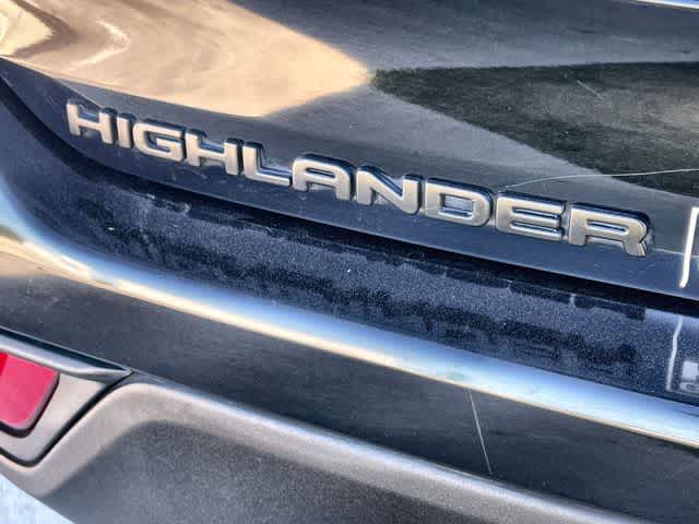 Thumbnail: 2024 Toyota Highlander - 8