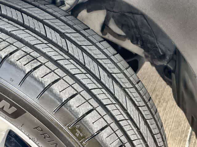 Thumbnail: 2022 Toyota Corolla Cross - 23