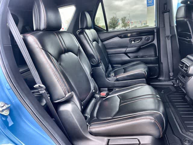 Thumbnail: 2025 Honda Pilot - 14