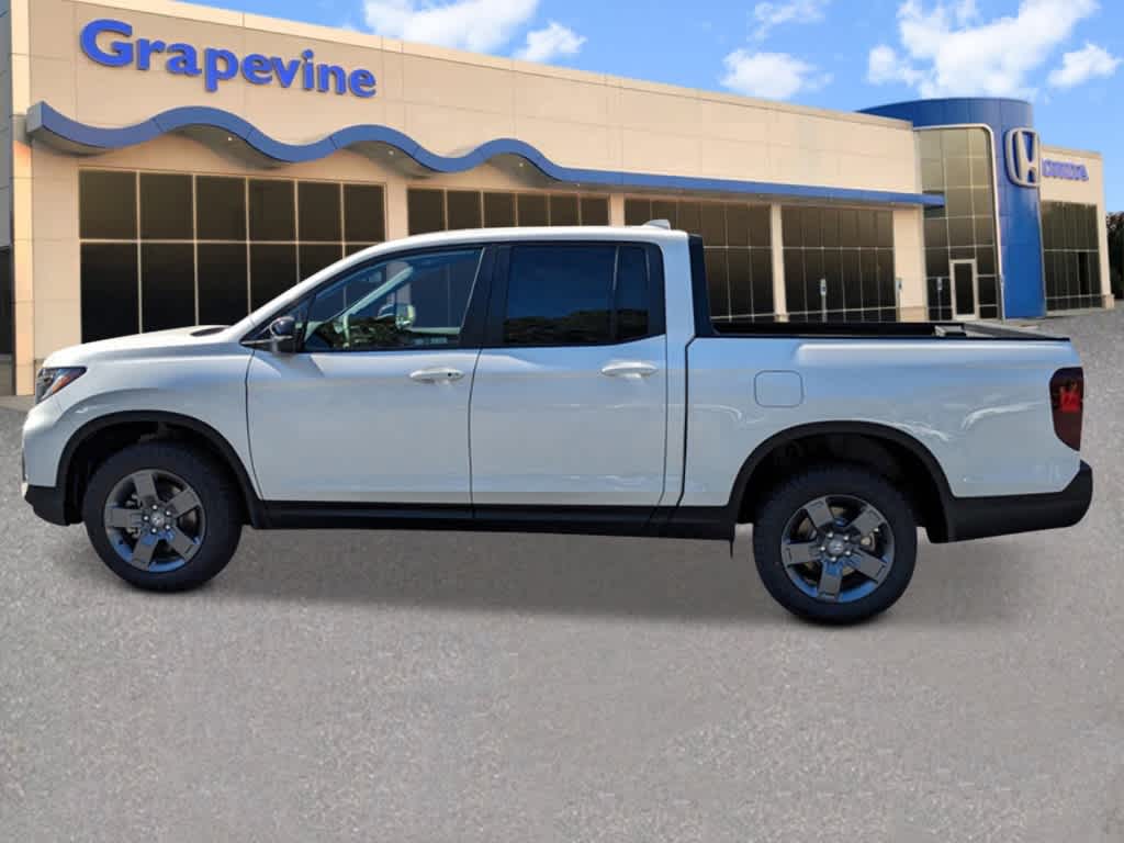 Thumbnail: 2025 Honda Ridgeline - 2