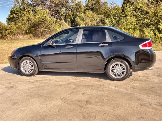 Thumbnail: 2009 Ford Focus - 4