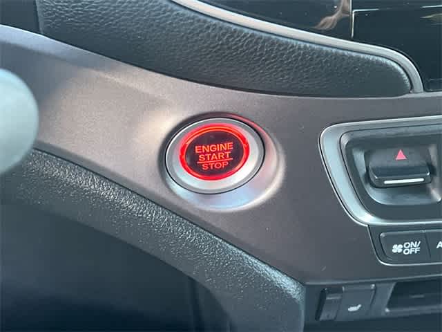 Thumbnail: 2019 Honda Pilot - 28