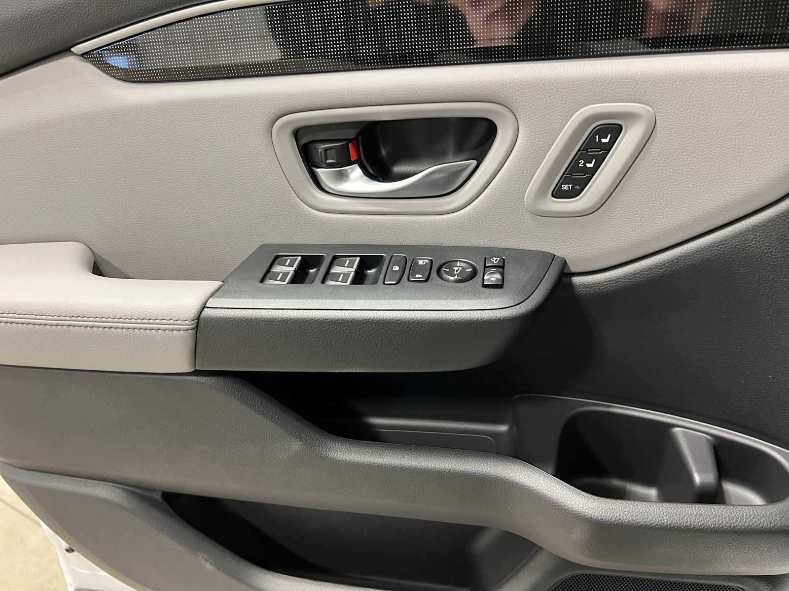 Thumbnail: 2025 Honda Pilot - 17