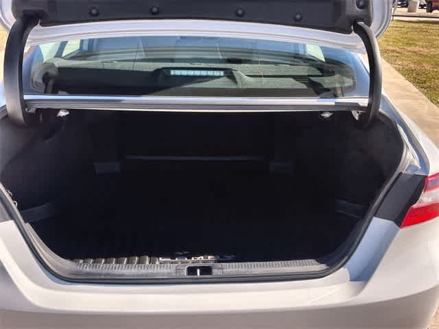 Thumbnail: 2023 Toyota Camry - 20