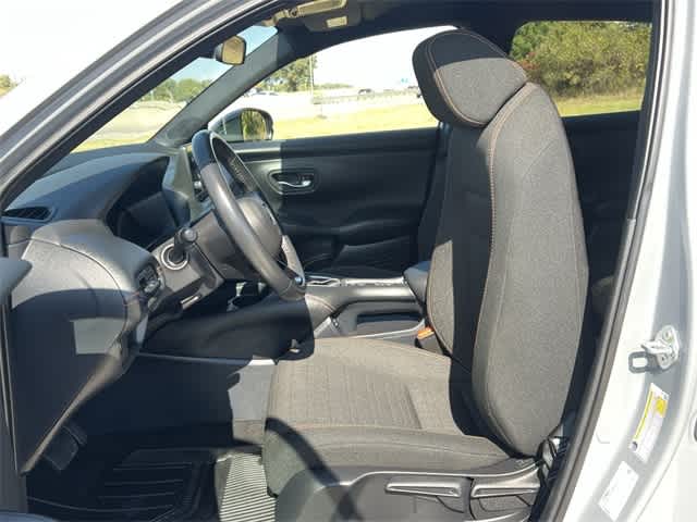 Thumbnail: 2025 Honda HR-V - 11