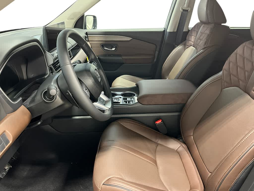 Thumbnail: 2026 Honda Pilot - 16