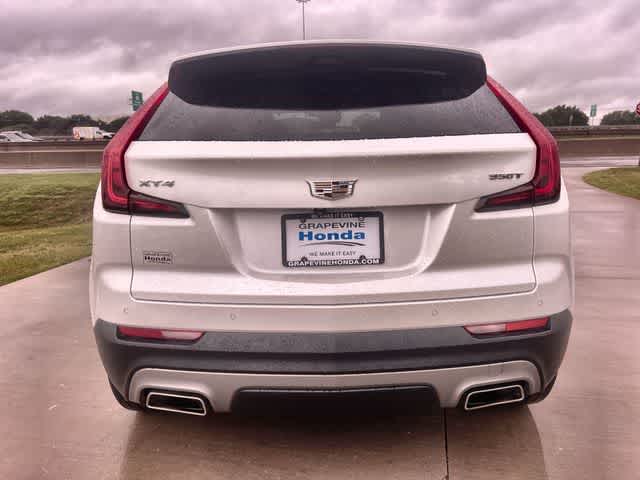 Thumbnail: 2022 Cadillac XT4 - 6