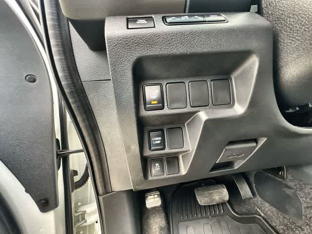 Thumbnail: 2022 Nissan Frontier - 29