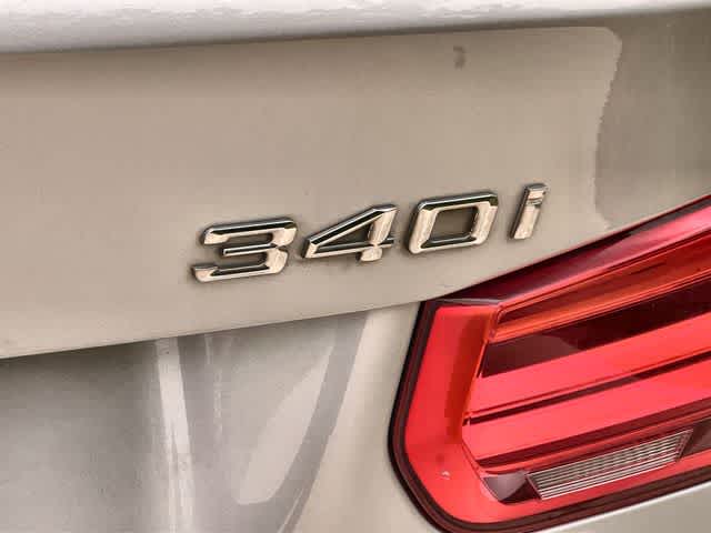 Thumbnail: 2018 BMW 3 Series - 8