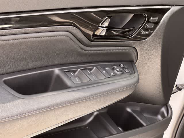 Thumbnail: 2026 Honda Odyssey - 30