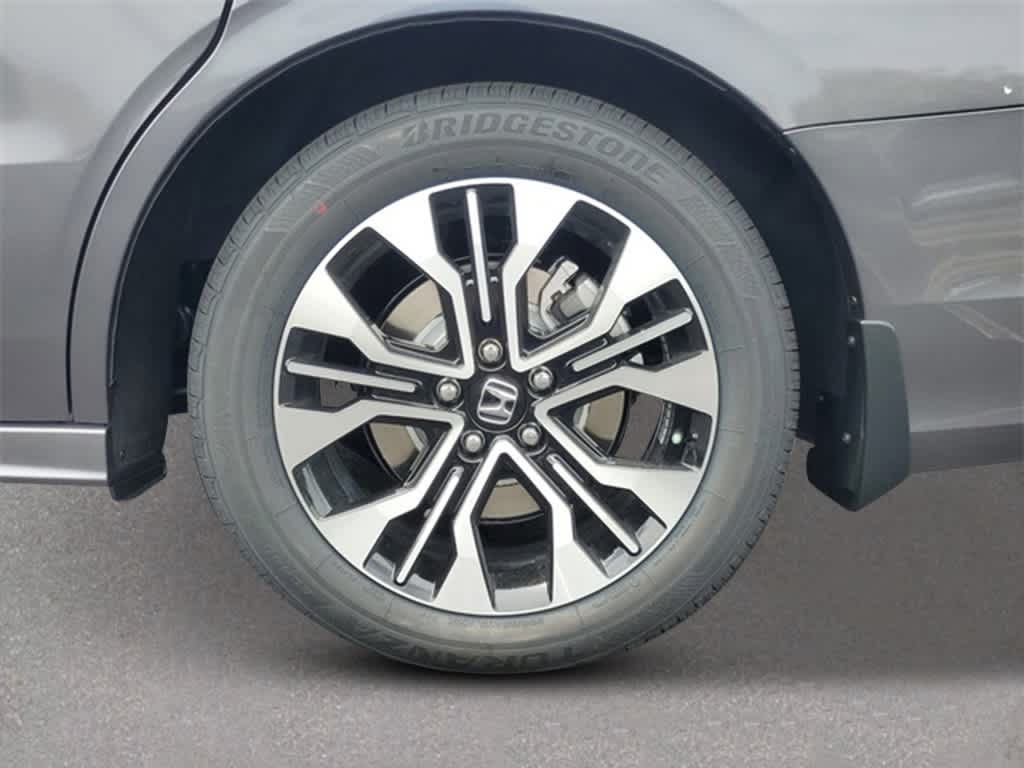 Thumbnail: 2026 Honda Odyssey - 7