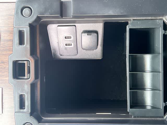 Thumbnail: 2016 Ford Expedition EL - 27